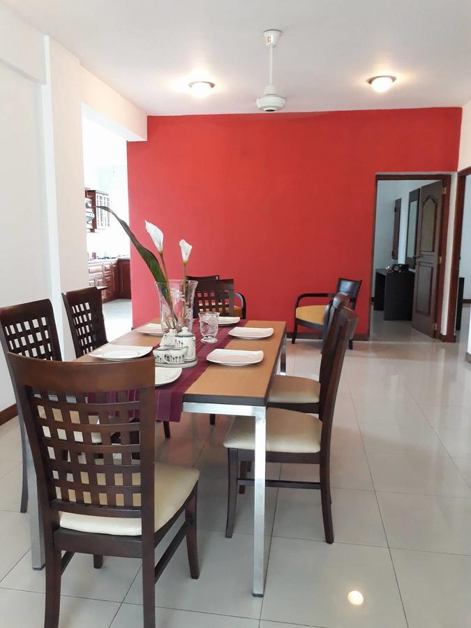 كولمبو Aston Luxury Apartments المظهر الخارجي الصورة