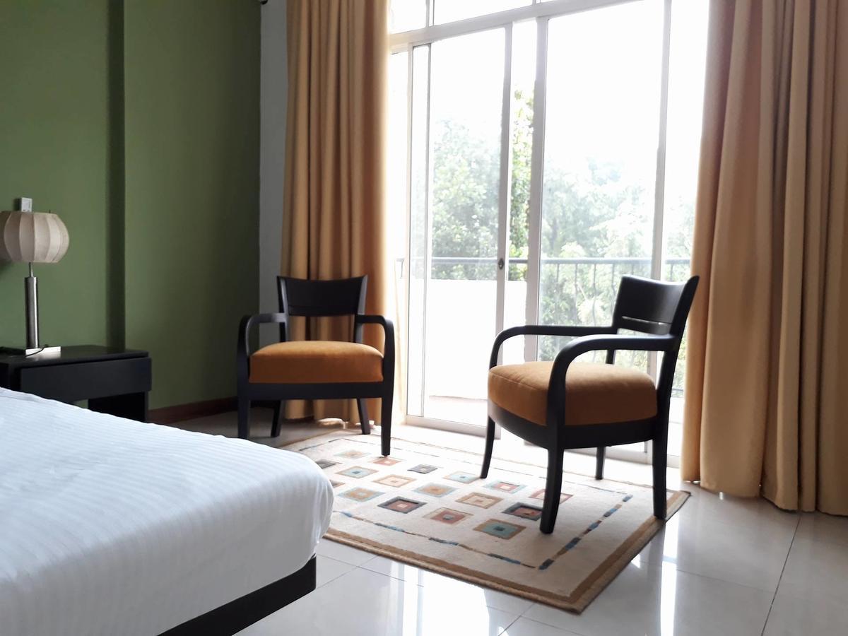 كولمبو Aston Luxury Apartments المظهر الخارجي الصورة